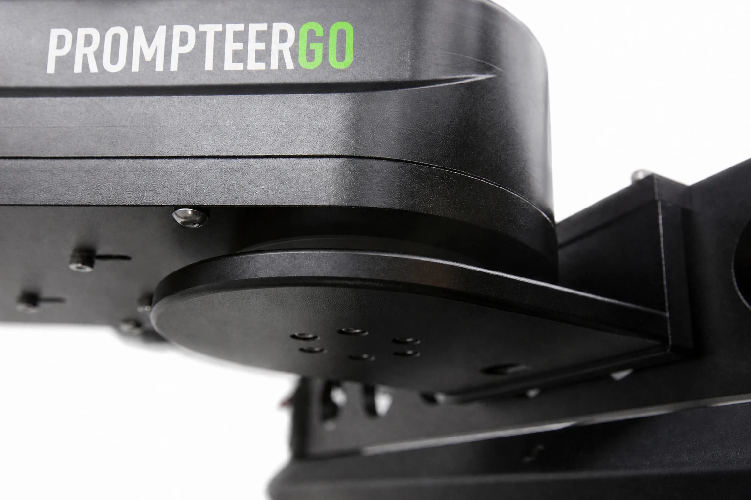 Close-up of the PTZ Teleprompter quiet servo rotation bearing